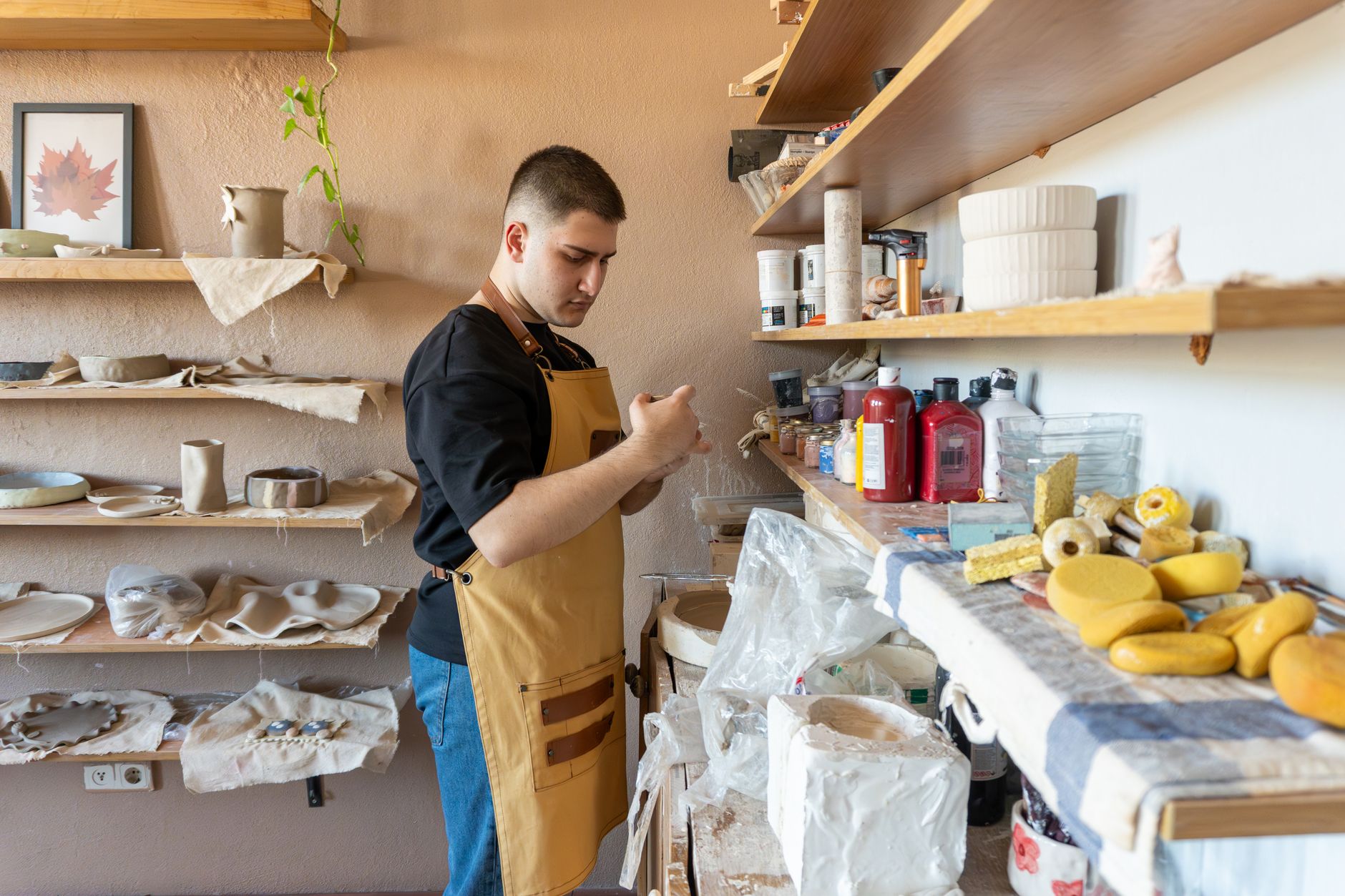 Handmade ceramic studio in Portugal